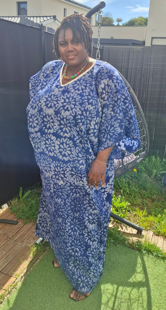 EMERA – Bleu profond